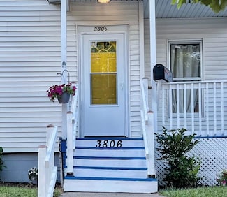 3806 Wright Ave, Racine, WI 53405