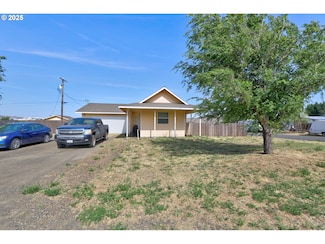 310 Columbia Ave, Roosevelt, WA 99356