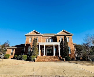 305 Chris Ln, Winfield, AL 35594