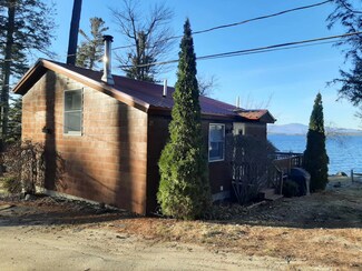 25 Island View Rd, Gilford, NH 03249