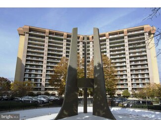 21431 Valley Forge Cir Unit 1431, King of Prussia, PA 19406