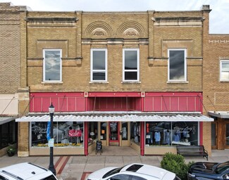 220 N Douglas Ave, Ellsworth, KS 67439