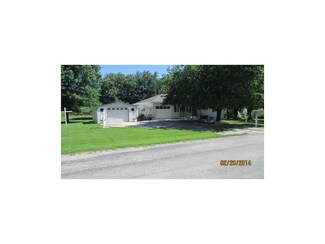 103 N Main St, Archie, MO 64725