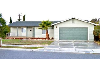 201 5th St, Soledad, CA 93960