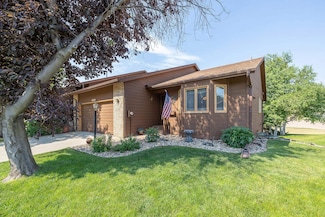 1045 Mountain Springs Ln, Rapid City, SD 57702