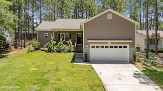 50 Old Hunt Rd, Pinehurst, NC 28374