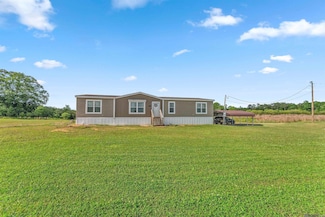 17437 Golden Meadow Dr, Loranger, LA 70446