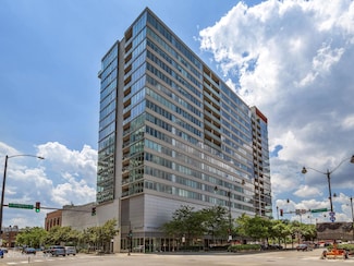 659 W Randolph St Unit 421, Chicago, IL 60661