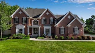 110 Via Foresta Ln, Buffalo, NY 14221