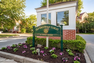 51 Forest Ave Unit 15, Old Greenwich, CT 06870