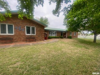 407 N Range Line St, Lima, IL 62348