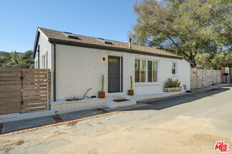 305 Poquito Ln, Topanga, CA 90290