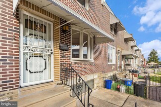 4321 Oakmont St, Philadelphia, PA 19136