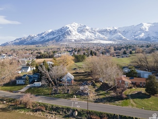 204 E Lomond View Dr Unit BACK, Ogden, UT 84414