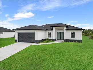2911 37th St W, Lehigh Acres, FL 33971