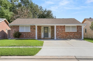 3274 Continental Dr, Kenner, LA 70065