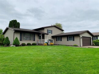 125 Karns Dr, Dover, OH 44622