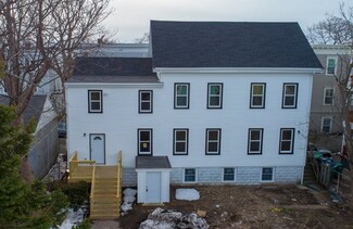 22 Hanover St, Lynn, MA 01902
