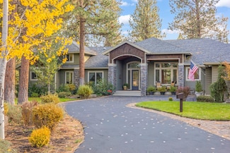 16923 Royal Coachman Dr, Sisters, OR 97759