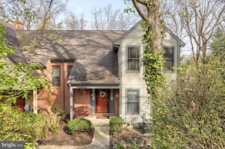 1140 Draymore Ct, Hummelstown, PA 17036