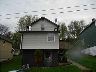 424 Grant St, Centerville, PA 15358