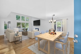 30 W Woods, Yarmouth Port, MA 02675