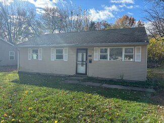 1303 Paula Dr, Champaign, IL 61821