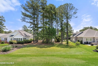 8827 Smithfield Dr NW, Calabash, NC 28467