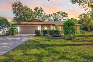 7 Bumelia Ct, Homosassa, FL 34446