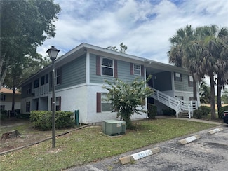 8210 Fairways Cir Unit B201, Ocala, FL 34472