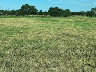 Lot 3 Pvt 1671, Hallettsville, TX 77964