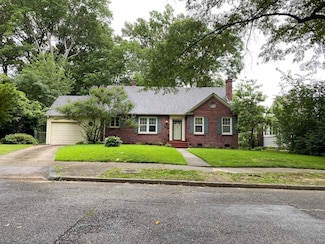 1032 N Rainbow Dr, Memphis, TN 38107