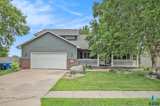 7000 S Hughes Ave, Sioux Falls, SD 57108