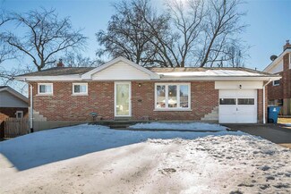 9532 Sontag Ln, Saint Louis, MO 63123