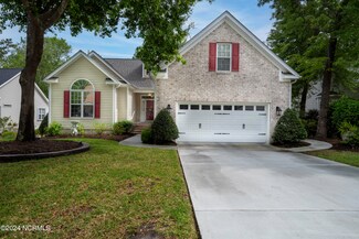 3861 Timber Stream Dr, Southport, NC 28461