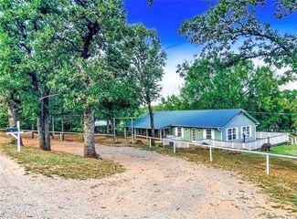 22077 Juanita Ln, Tecumseh, OK 74873