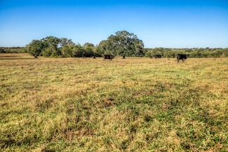 03 Sawmill Rd, Brenham, TX 77833