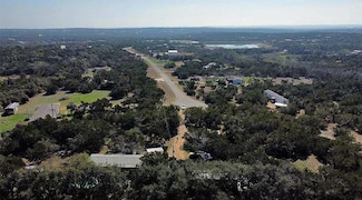 210 Lakeshore Dr, Dripping Springs, TX 78620