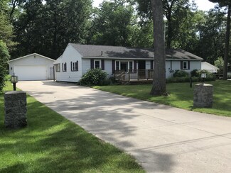 5779 Jefferson Ave, Muskegon, MI 49442