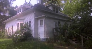 207 S Maple St, Plainview, NE 68769