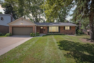 1842 Saxon St, Ann Arbor, MI 48103