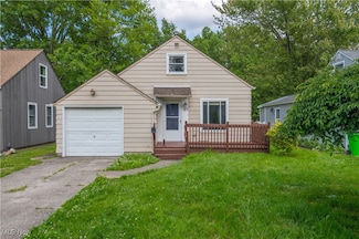 123 Beck Rd, Avon Lake, OH 44012
