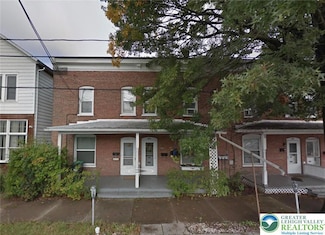 822 Monroe St, Stroudsburg, PA 18360