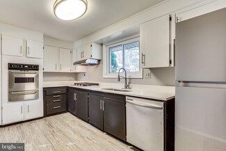 12501 Laurie Dr, Silver Spring, MD 20904