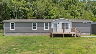 1680 Rabe Coats Rd, Westmoreland, TN 37186