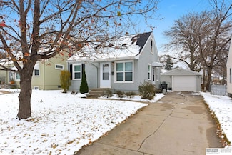 1705 S 54th St, Omaha, NE 68106