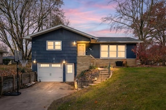 16 Charles E Place, Battle Creek, MI 49015