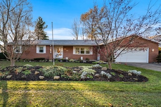 4706 Colonial Ave, Erie, PA 16506