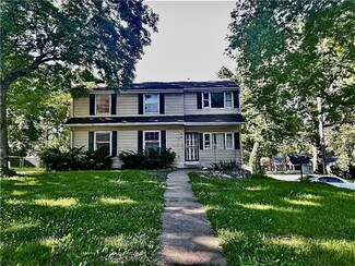 3314 E 63rd St, Kansas City, MO 64130