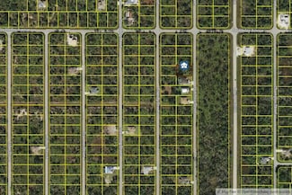271 Hutchins St, Port Charlotte, FL 33953